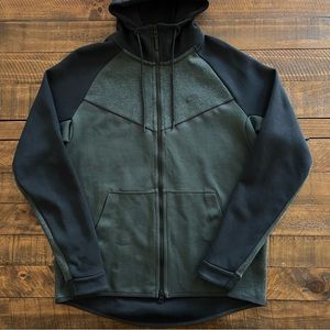 Nike Tech Fleece Hoodie Olive Green